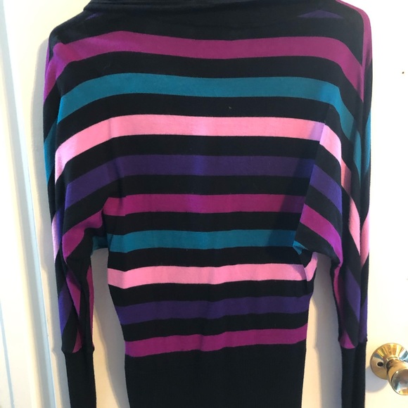 🍁3/$25 🍁 Striped Cowl Neck Sweater - Picture 4 of 4